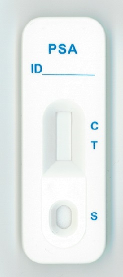 Einzelne Testkassette des halbquantitativen PSA Schnelltests mit Referenzlinie