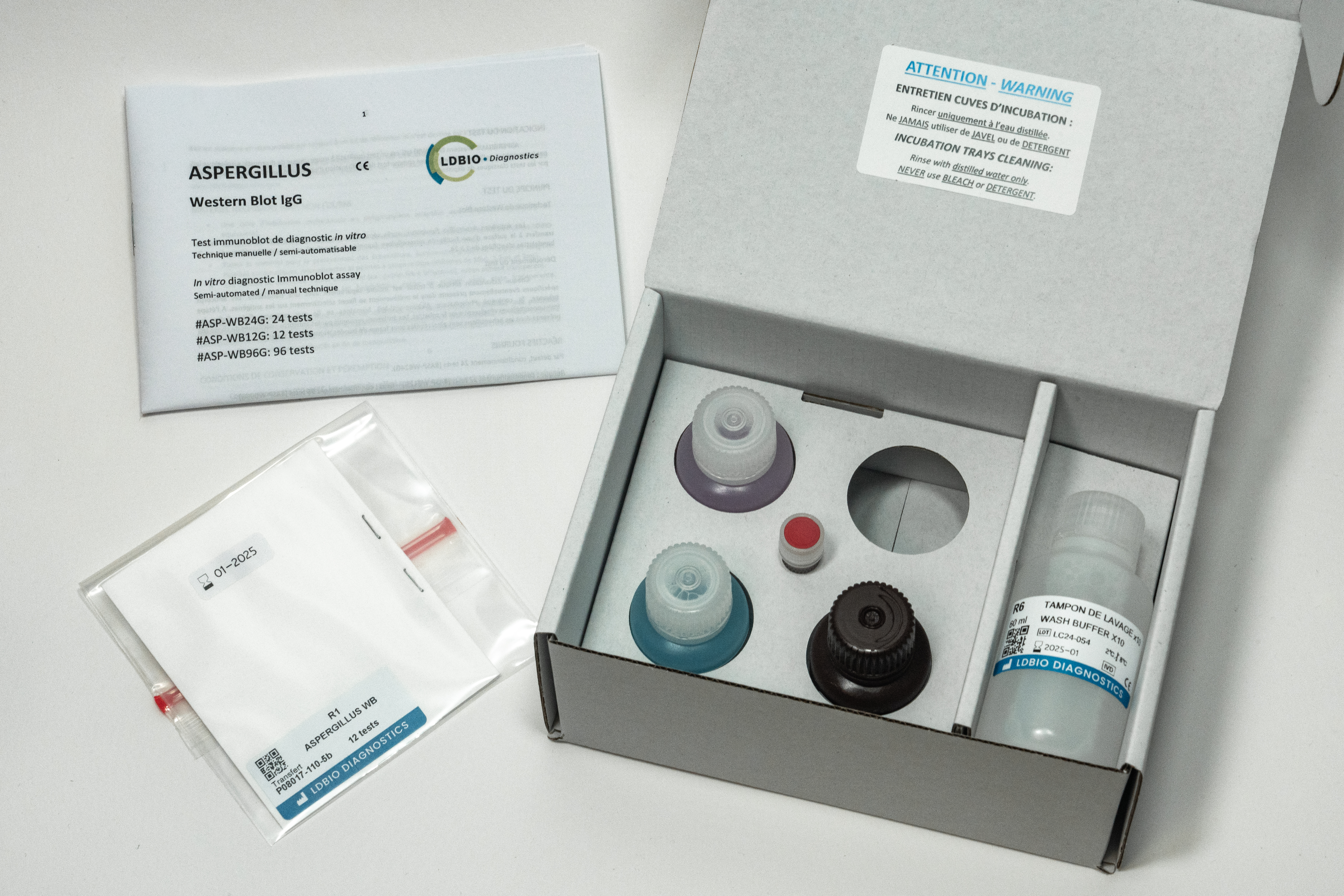 offene Verpackung von Aspergillus 12 Test mit allen Komponenten - LDBio