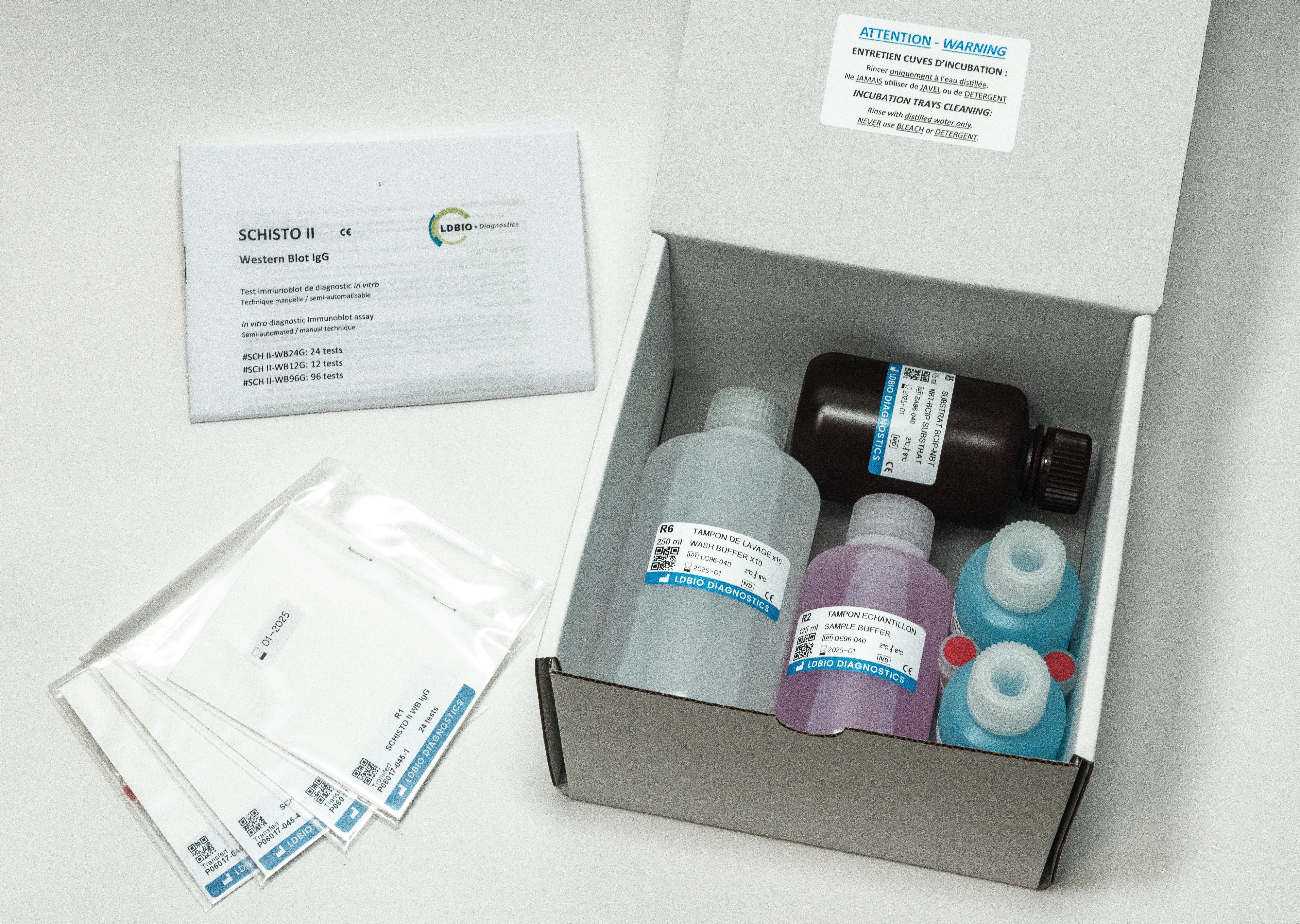 offene Verpackung von Schistosoma Westernblot 96 Test mit allen Komponenten - LDBio